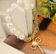 Bluesky Brand Newly Fashion Style Bowknot Pearl Butterfly Hand Chain Bracelets Bangle (Gold+White)