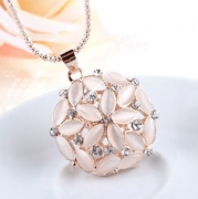 Kitty-Party Elegant Luxury Feel Flashing Stereo Opal Stone Gemstones Flower Round Ball Pendant Necklace Long Style Chain Necklace Suitable for Female Sweater or Others