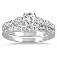 1 1/10 Carat Diamond Bridal Set in 14K White Gold
