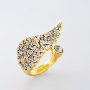 Mcitymall Vintage Fashion Ring Jewelry Imitation Rhinestone Angel Wings Ring or Colorful Triangle Shape Ring for Women/teen Girls (Gold, JZ68)