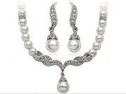 Korean Elegant Bridal Accessories Angel WingsImitation Pearls Necklace Earrings Set (Silver)