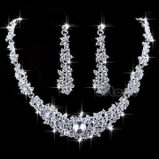 Gorgeous Wedding Bridal Prom Rhinestone Crystal Necklace Earrings Jewelry Set by Preciastore